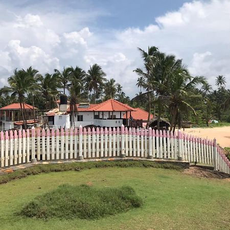 White Villa Resort Ахунгала Екстериор снимка