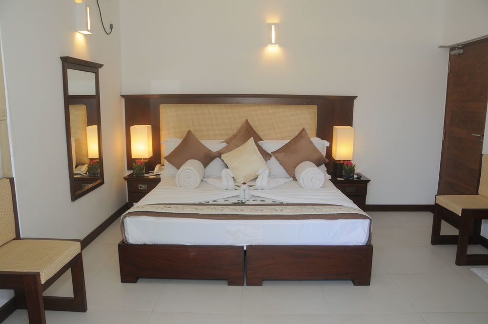 White Villa Resort Ахунгала Екстериор снимка