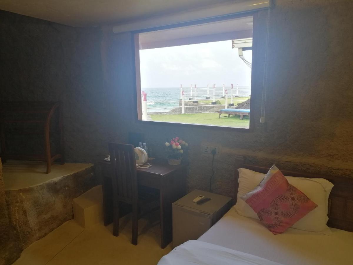 White Villa Resort Ахунгала Екстериор снимка