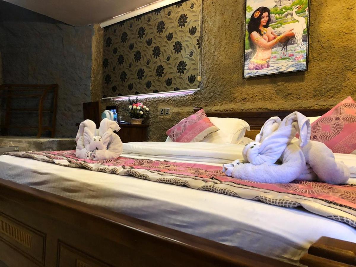 White Villa Resort Ахунгала Екстериор снимка