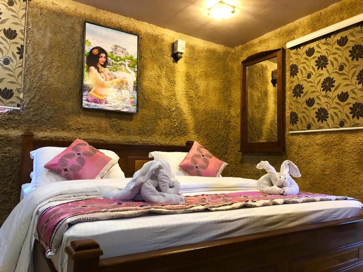 White Villa Resort Ахунгала Екстериор снимка